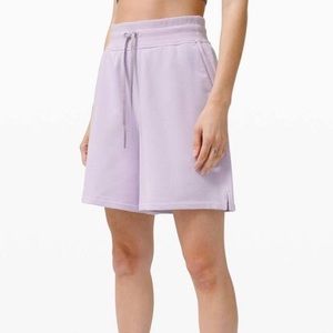 NWOT Lululemon All Yours High Rise Shorts Size 8 Lavender 5 inch Inseam